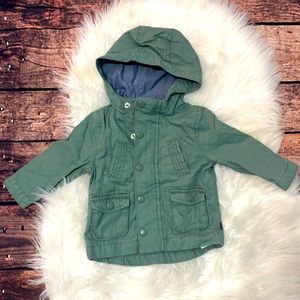Olive baby b-gosh, green light weight jacket, 9 months old boy, like new.